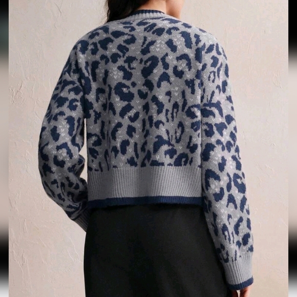 AutumnRoundNeck LongSleeve Leopard Print Tie-Up Knitted Sweater Elegant Cardigan - Picture 4 of 4